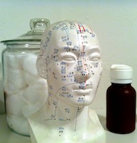 Ankylosing spondylitis can be relieved with acupuncture.